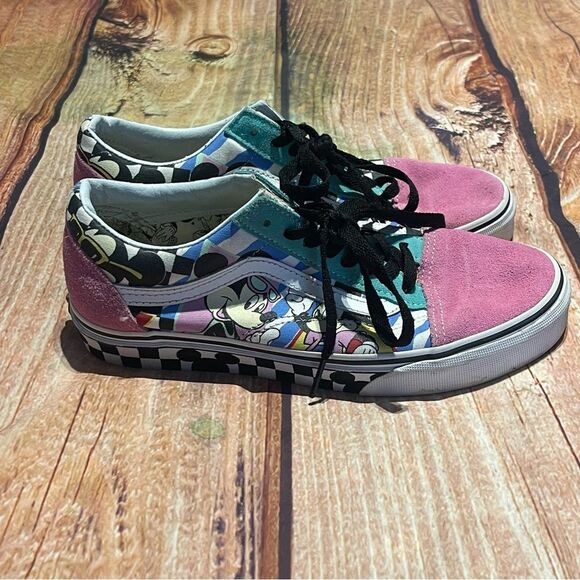 Vans Old Skool Disney Mickey Mouse Size 6.5 men's Size 8 women's Preowned - Picture 2 of 7